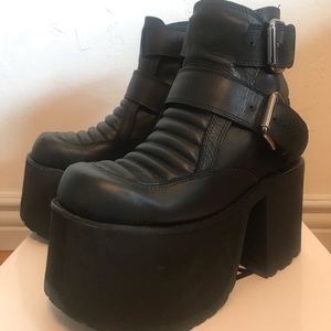 UNIF DOWNER platform boots